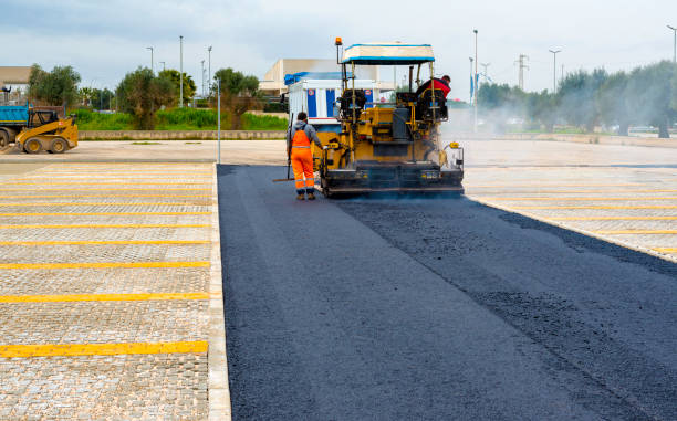 Best Driveway Pavers Installation  in Burlington, WI